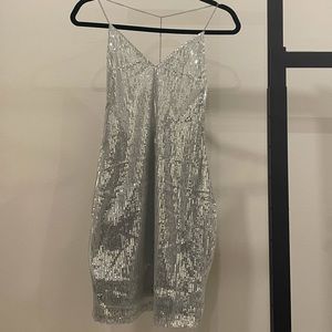 Silver sparkly backless shirt dress